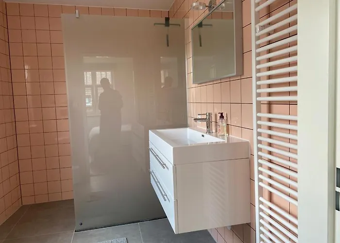 The Farmer's Daughter